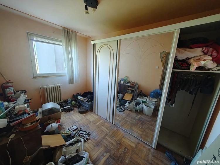 Apartament cu 2 camere decomandat în Hunedoara