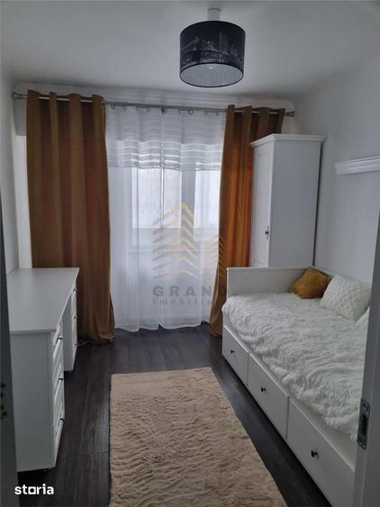 Apartament cu 3 camere în Central