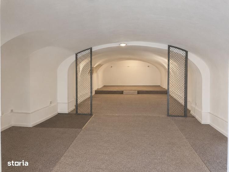 Spațiu comercial, de 270 mp, în Ultracentral