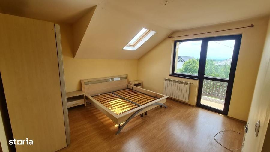 Casă cu 4 camere în Sfântu Ilie