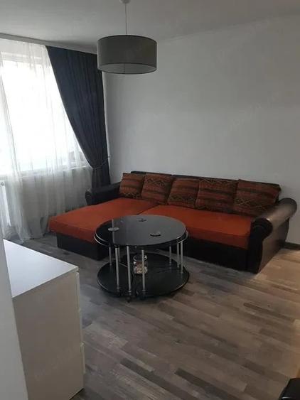 Apartament cu 2 camere semidecomandat în Big