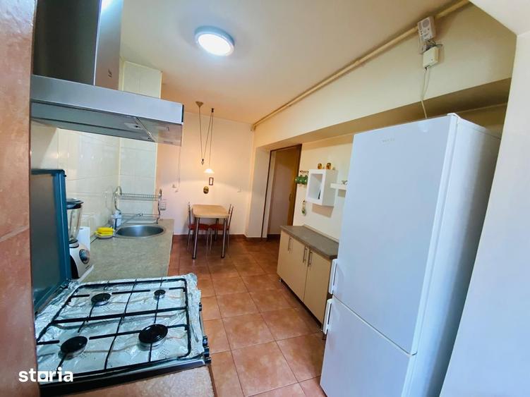Apartament cu 3 camere, mobilat în Pantelimon