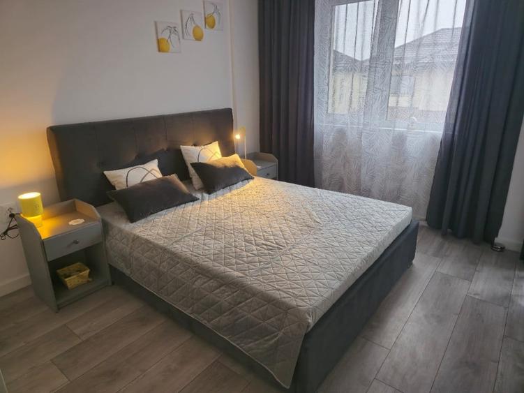 Apartament cu 2 camere decomandat în Tunari