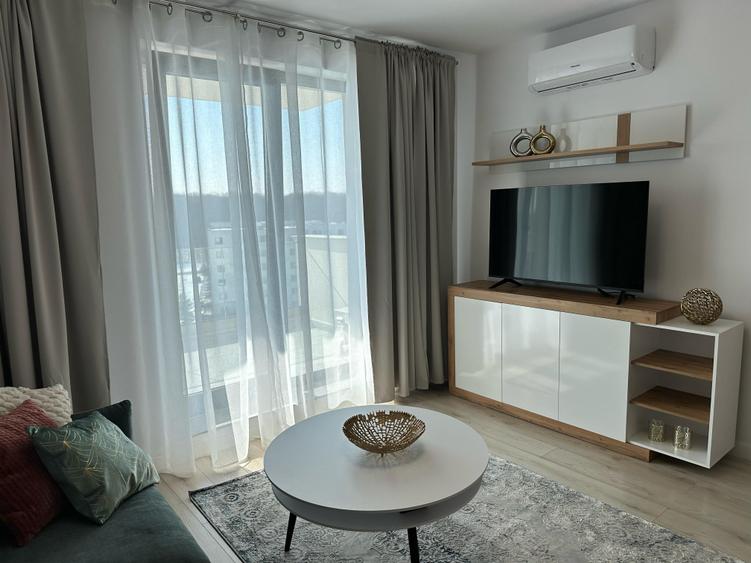 Apartament cu 2 camere semidecomandat în Nord