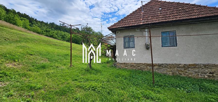 Casă individuală cu 2 camere cu Canalizare în Pâclișa