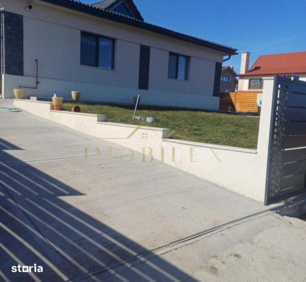 Casă cu Teren 500 Mp în Corușu