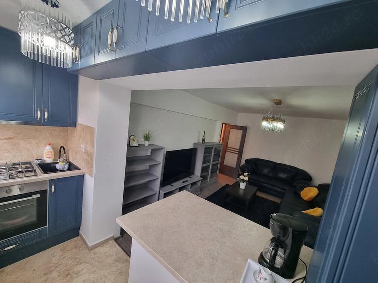 Apartament cu 3 camere decomandat în Ultracentral