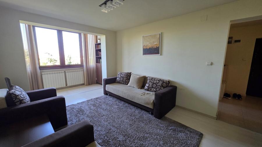 Apartament cu 3 camere decomandat, mobilat în Take Ionescu