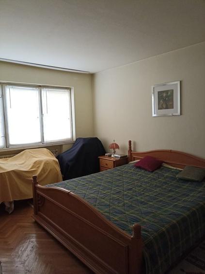 Vand apartament cu 3 camere zona scoala nr 2/BCR - 5