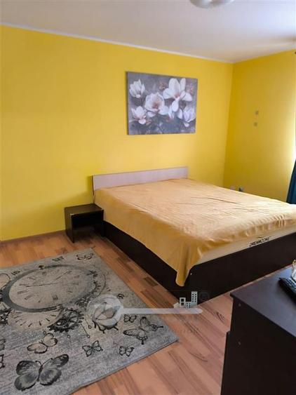Apartament cu 2 camere decomandat în Nicolina