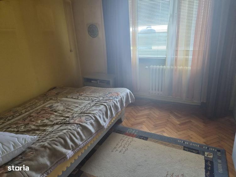 Apartament cu 2 camere decomandat în Budai