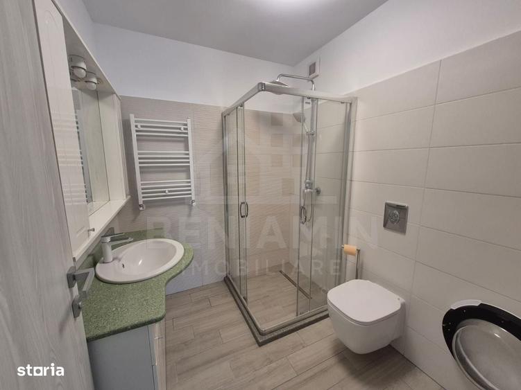 Apartament cu 2 camere semidecomandat în Rovine