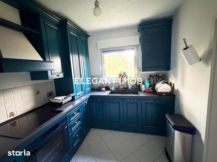 Casă cu 6 camere cu Teren 515 Mp în Corbeanca