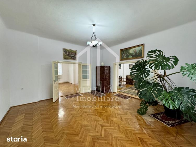 Apartament cu 4 camere în Central