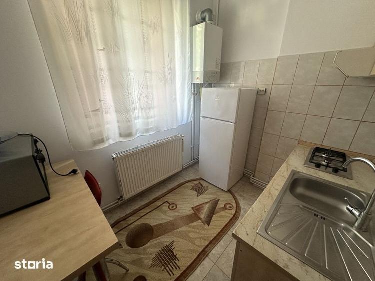 Garsonieră decomandată în Mihai Viteazul