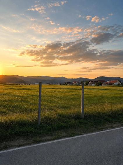 Teren de 449 mp, în Cristian