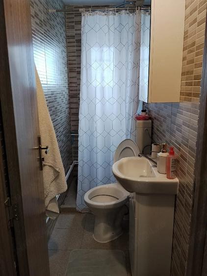 Apartament cu 2 camere nedecomandat în Central