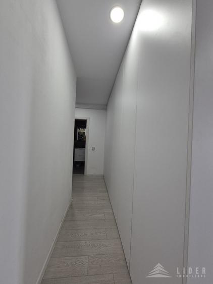 Apartament cu 3 camere semidecomandat, mobilat în Gheorgheni