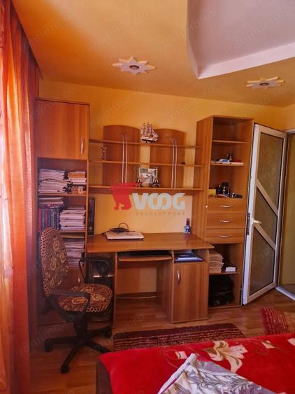 Apartament cu 3 camere decomandat în Central