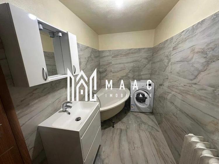 Casă individuală cu 5 camere cu Canalizare în Piața Cluj