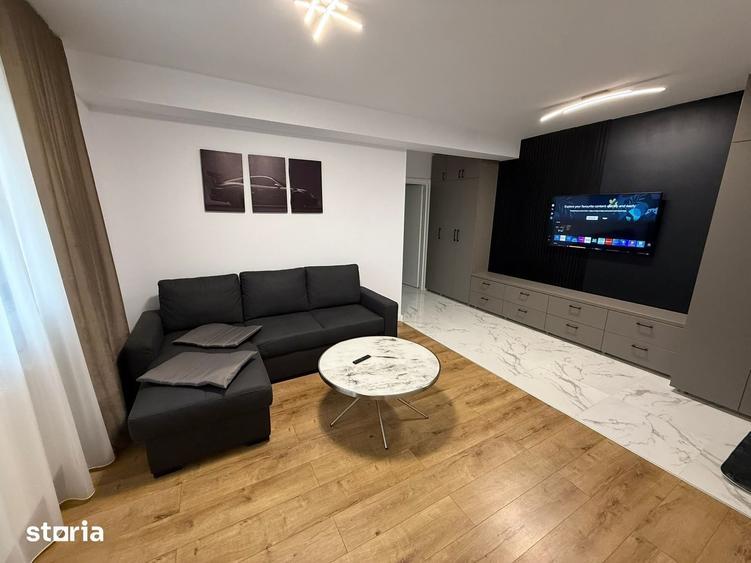 Apartament cu 2 camere decomandat în Podu Roș