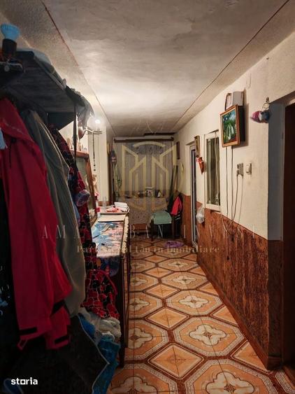 Casă cu 4 camere în Brâncoveanu
