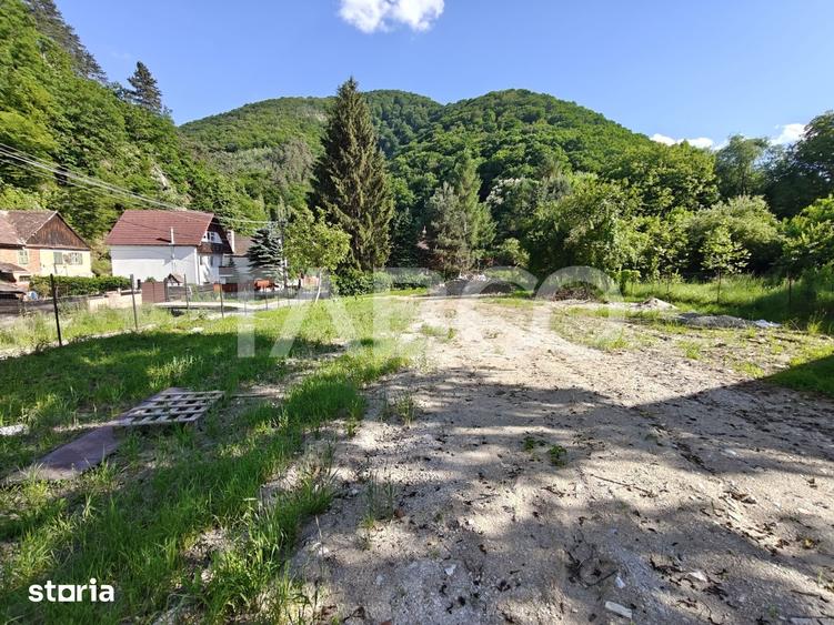 Casă cu 8 camere cu Teren 1203 Mp în Central
