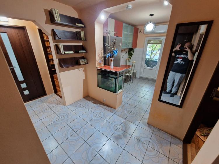 Apartament cu 2 camere decomandat în Nufărul