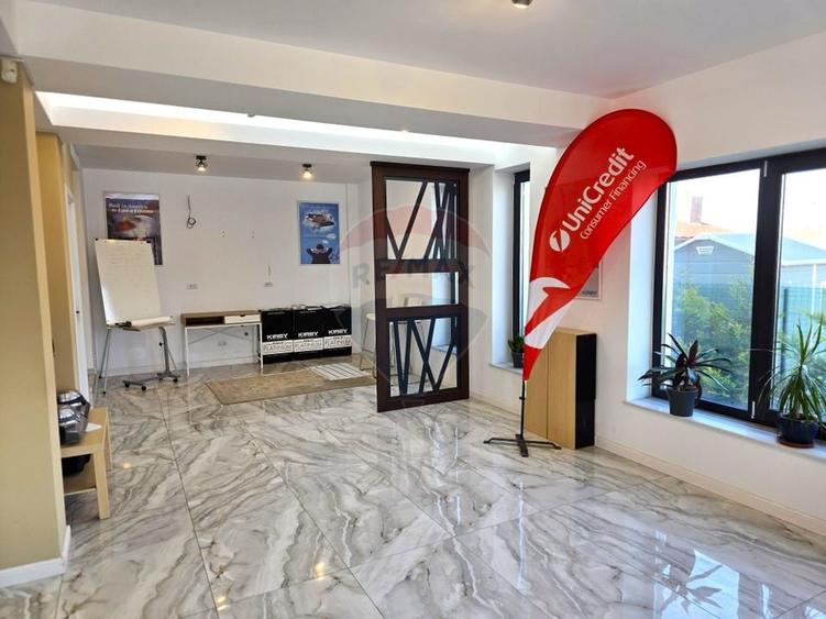 Casă individuală cu 4 camere cu Teren 150 Mp în Micro 14