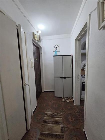 Apartament cu 2 camere semidecomandat în Tătărași