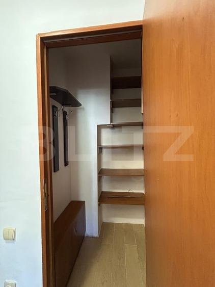 Apartament cu 2 camere semidecomandat, mobilat în Semicentral