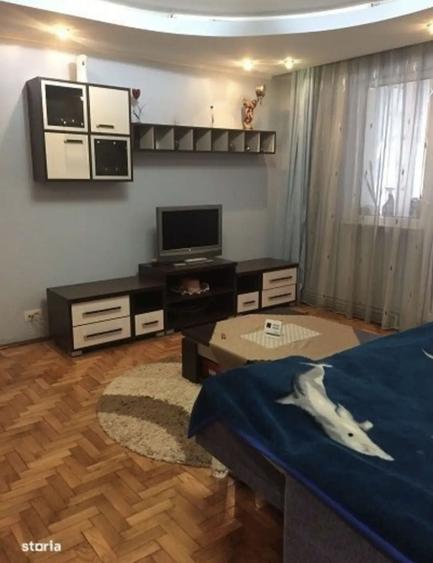 Apartament cu 2 camere decomandat în Decebal
