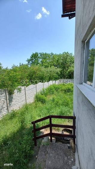 De vanzare casa in Zavoi