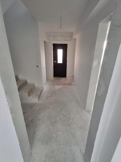 Duplex cu 4 camere cu Teren 270 Mp în Berceni