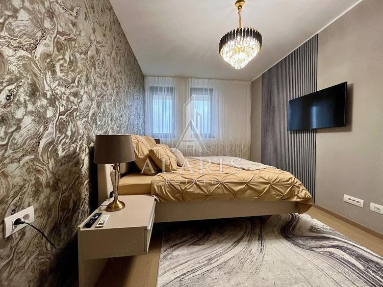 Apartament cu 4 camere semidecomandat în Badea Cârțan