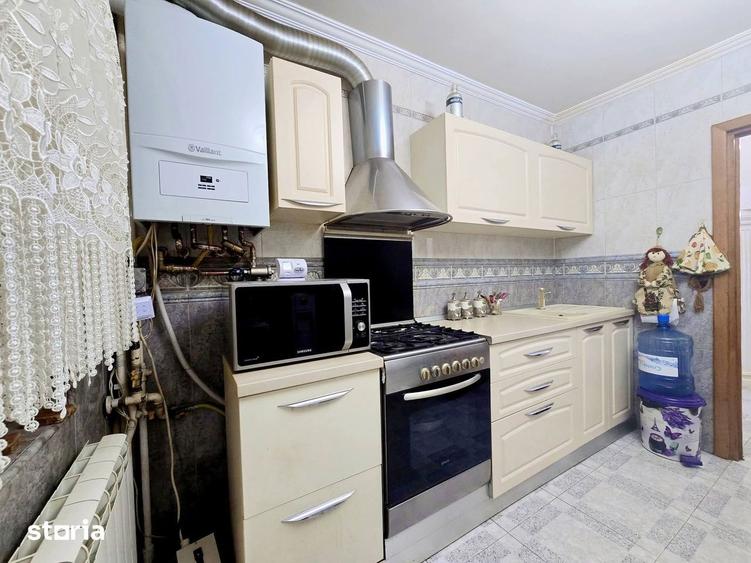 Apartament cu 4 camere, mobilat în Colentina