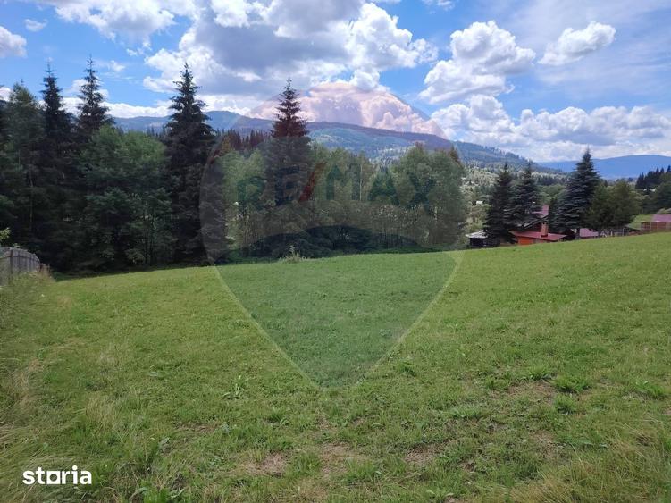 Teren de 2671 mp, în Central