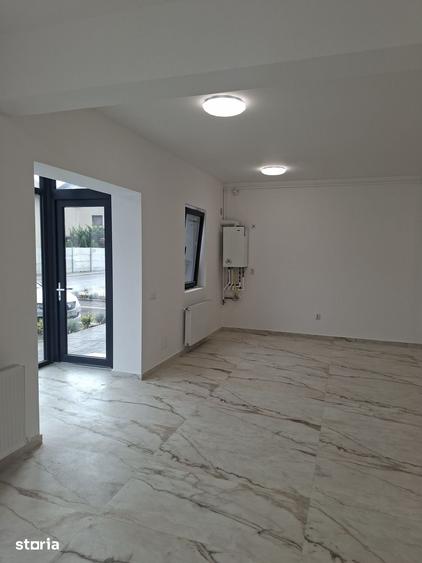 Spațiu comercial, de 65 mp, în Central