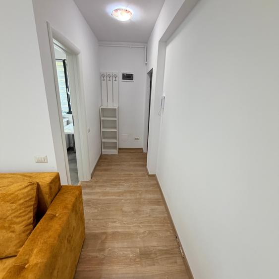 Apartament cu 2 camere semidecomandat în Virtuții