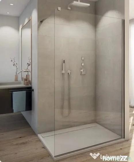 Casă cu 5 camere cu Teren 420 Mp în Bradu