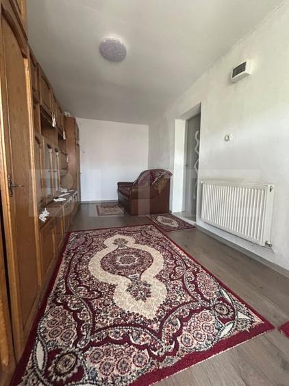 Casă individuală cu 5 camere cu Canalizare în Sud-Vest