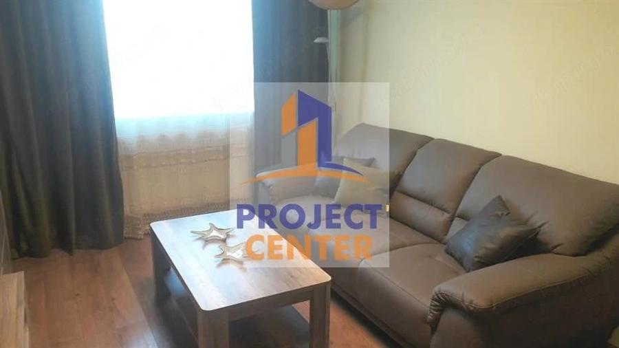 Apartament cu 3 camere decomandat în Ultracentral