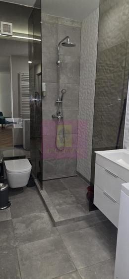 Apartament cu 2 camere decomandat în Barbu Văcărescu