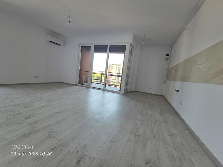 Bloc Nou, Dezvoltator. Ocupabil Imediat. TVA INCLUS - 10