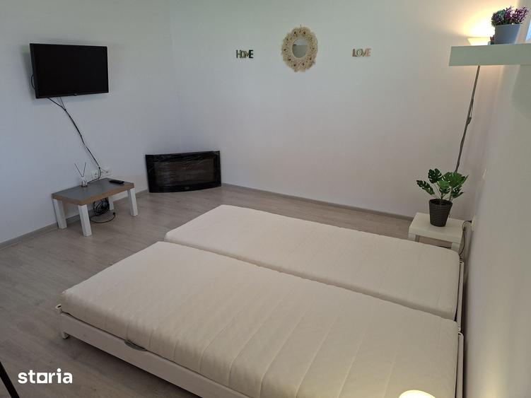 Casă cu 2 camere cu Teren 1350 Mp în Cozma