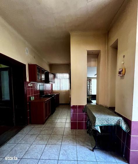 Casă cu 3 camere în Băile Felix