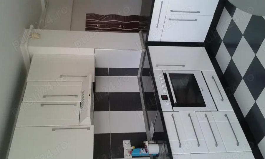 Apartament cu 2 camere semidecomandat în Ultracentral