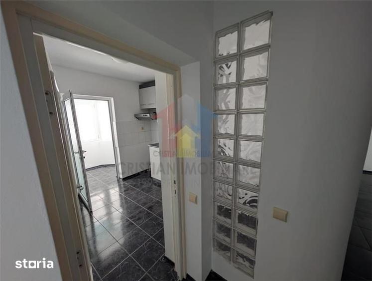 RENOVAT RECENT 3 camere, Calarasi 4, PARTIAL MOBILAT - 10