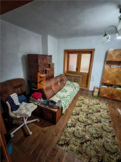 Casă individuală cu 13 camere cu Teren 1063 Mp în Vintilă Vodă
