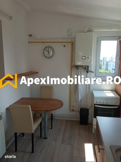 Apartament cu 2 camere semidecomandat în Parcul Carol